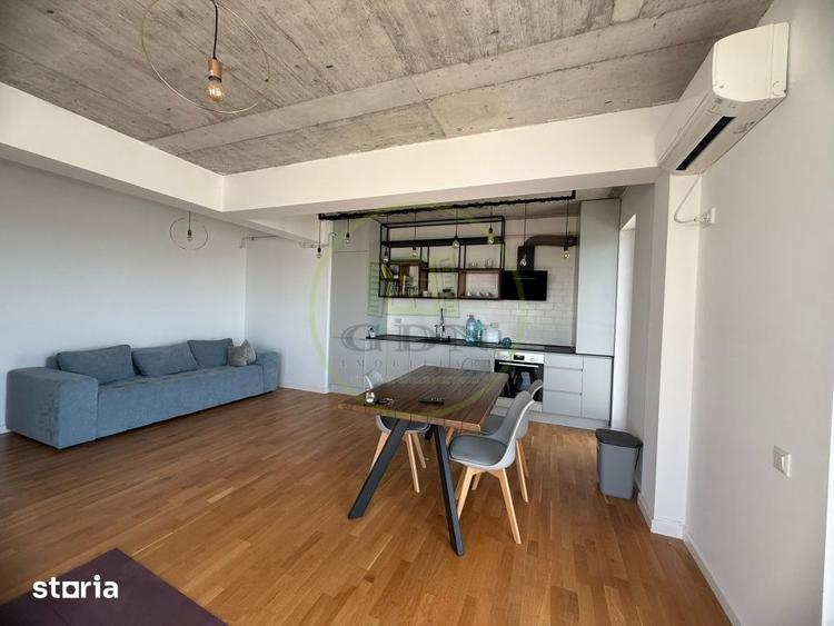 Apartament cu 3 camere, mobilat în Craiovița Nouă
