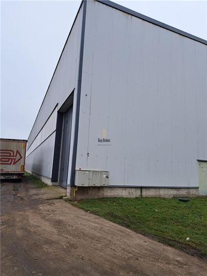 Spațiu industrial, de 1,300 mp, în Cristești
