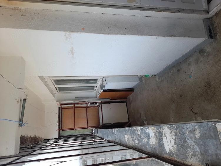 Apartament cu 2 camere decomandat în Mărășești