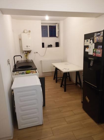 Apartament cu 2 camere semidecomandat în Moșilor