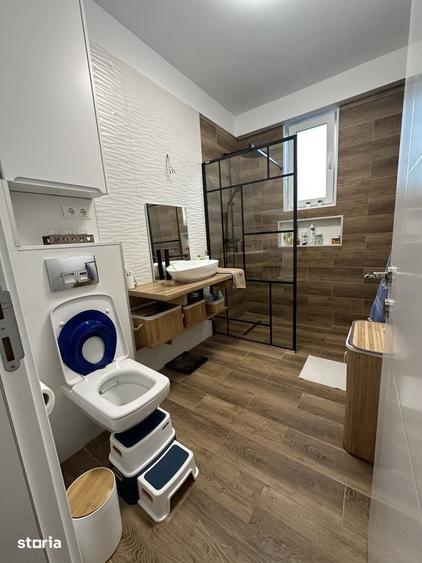 Apartament cu 3 camere în Tolstoi