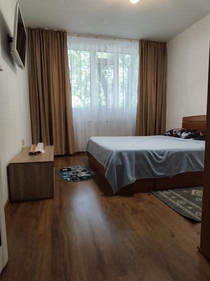 Apartament cu 2 camere semidecomandat în Micro 19
