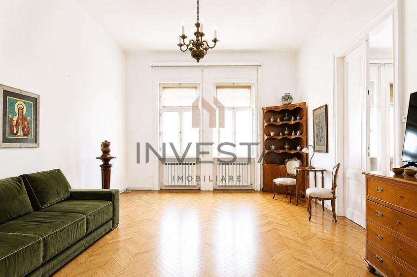 Apartament cu 3 camere semidecomandat, mobilat în Ultracentral