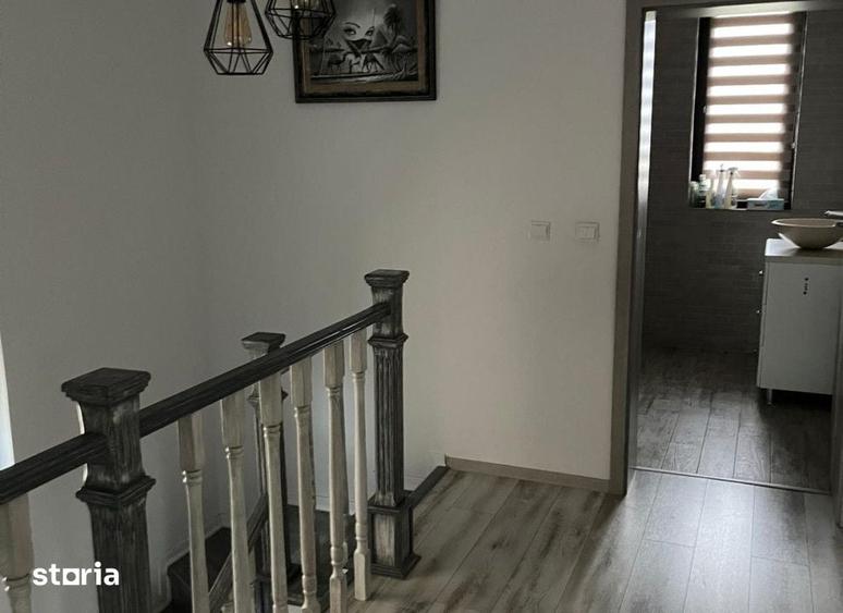 Casă cu 4 camere cu Teren 365 Mp în Miroslava