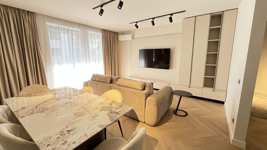 Apartament cu 3 camere în Pipera