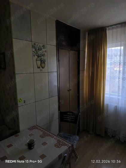 Apartament cu 3 camere nedecomandat în Noua