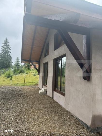 Casă cu 4 camere în Piatra