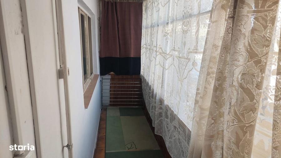 Apartament cu 3 camere decomandat în Ștrand — fotografia 1