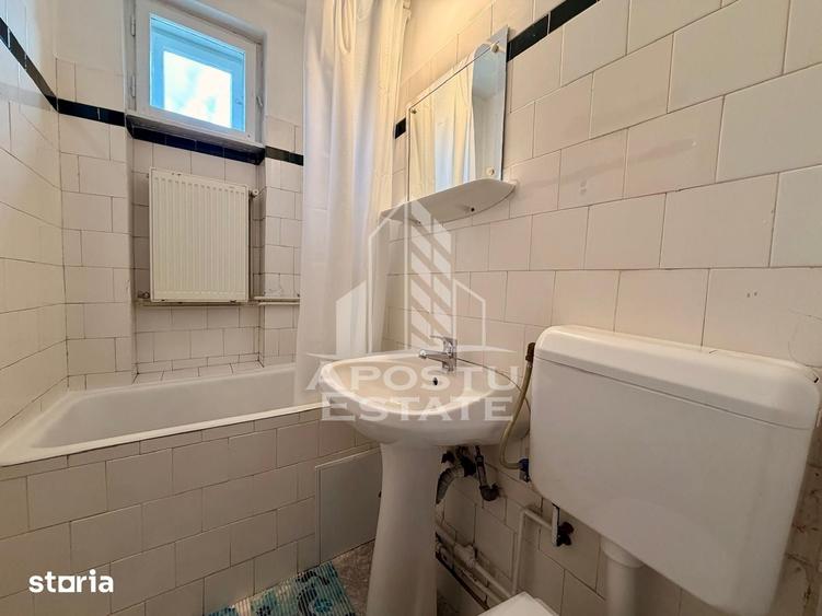 Apartament cu 2 camere în Complex Studențesc
