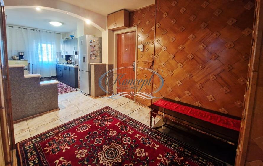 Apartament cu 3 camere decomandat, mobilat în Mănăștur
