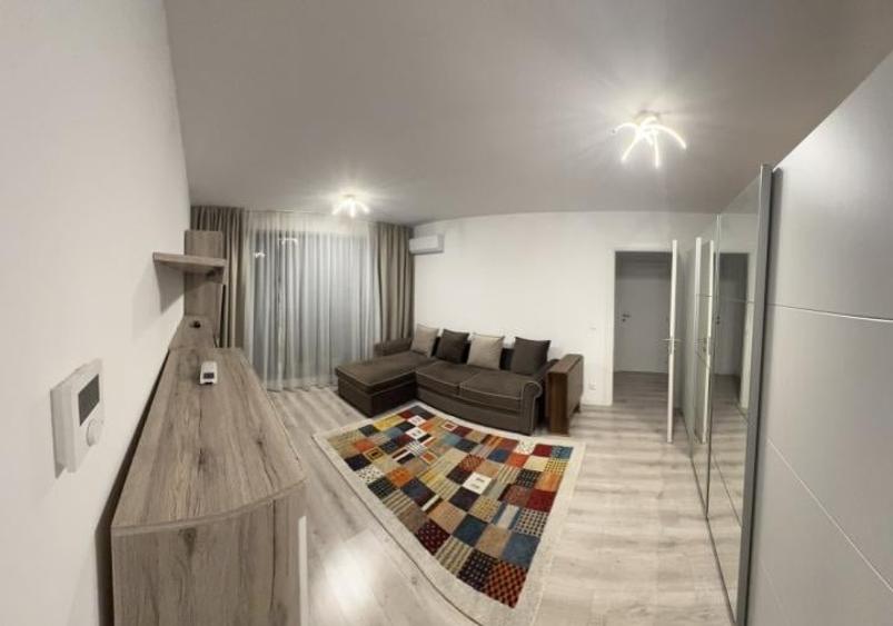 Apartament cu 2 camere semidecomandat, mobilat în Băneasa