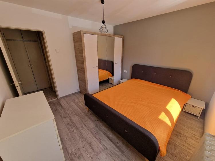 Apartament cu 2 camere decomandat, mobilat în Brazda lui Novac