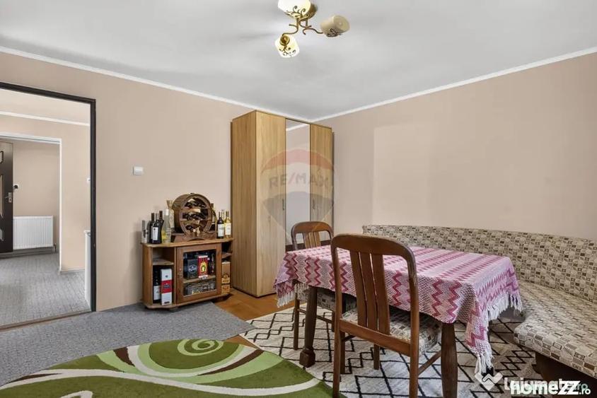 Casă cu 3 camere cu Teren 252 Mp în Aradul Nou
