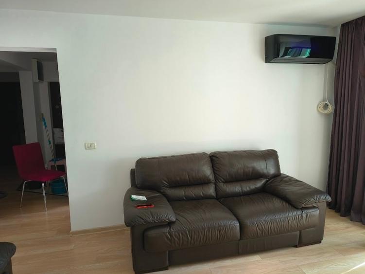 Apartament cu 4 camere decomandat, mobilat în Inel II