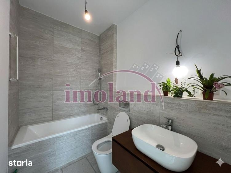 Vanzare - Townhouse 6 camere - mobilat + 2 locuri parcare Avalon Estat - 8