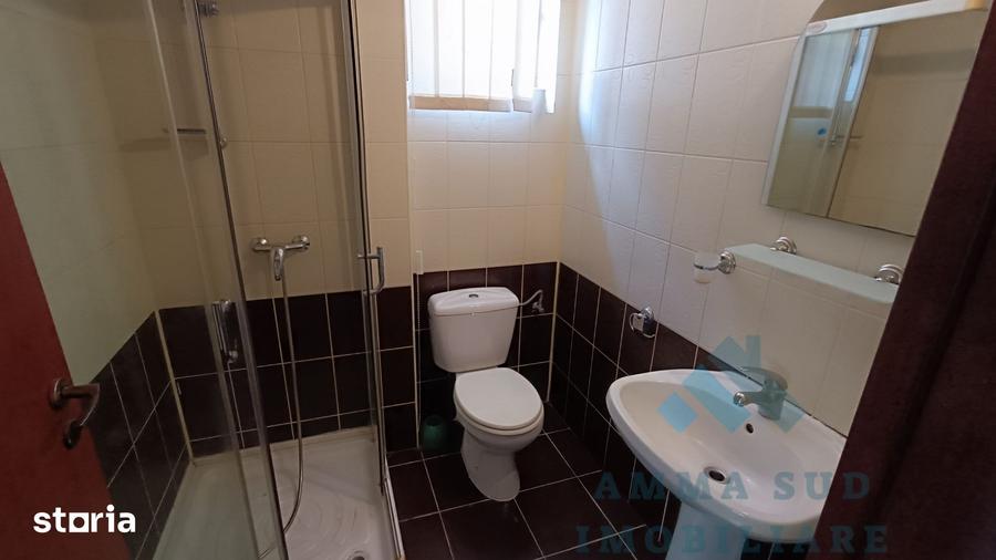 Casă cu 3 camere cu Teren 270 Mp în Central