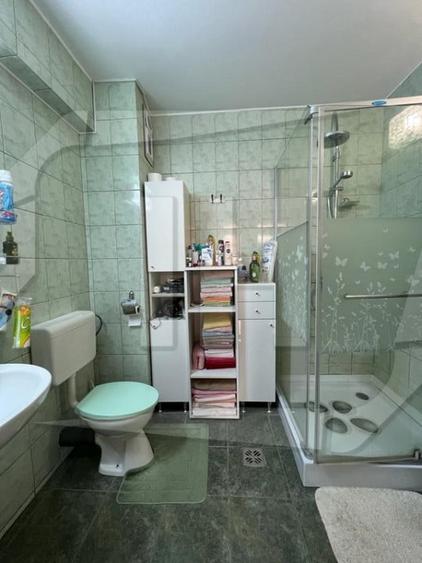 Casă individuală cu 4 camere cu Canalizare în Gheorgheni
