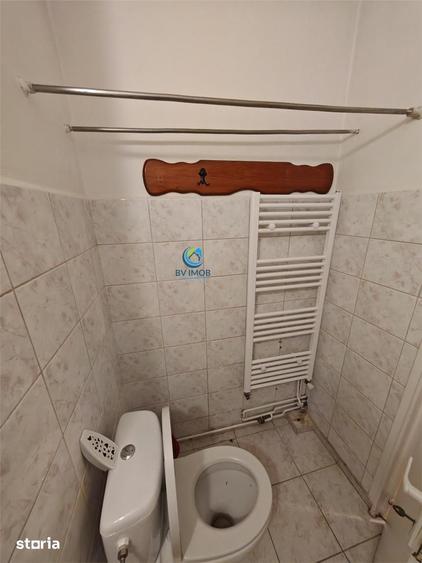 Garsonieră decomandată, mobilată în Valea Cetății