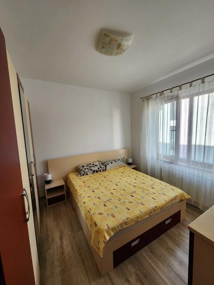 Apartament cu 2 camere semidecomandat în Bartolomeu