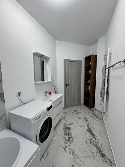 Apartament cu 2 camere decomandat în George Enescu