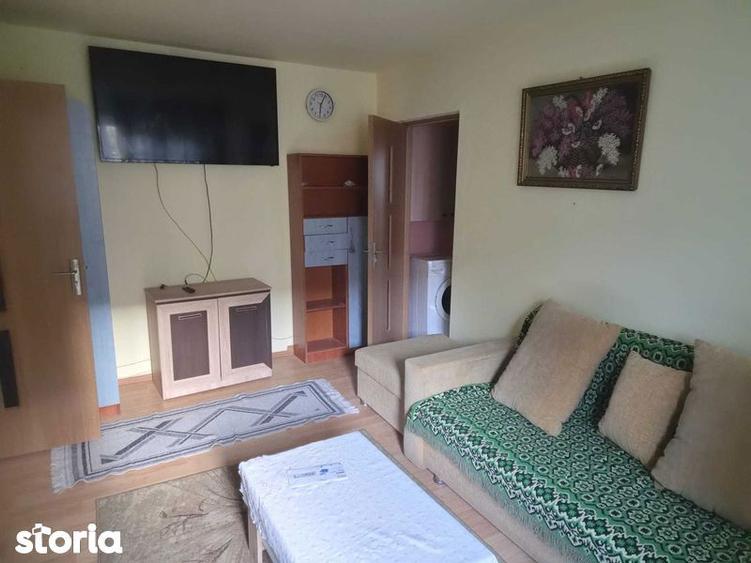 Inchiriez Apartament cu 2 camere - 2