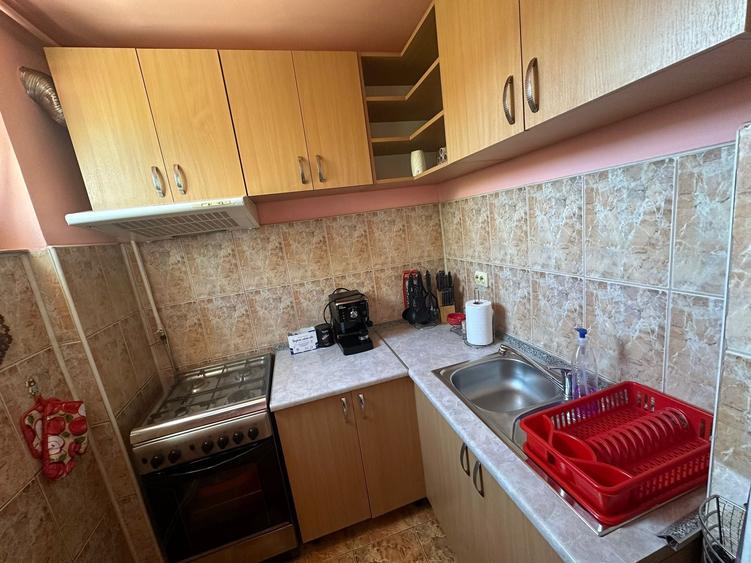Apartament cu 2 camere semidecomandat în Central