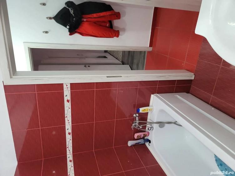 Garsonieră decomandată în Valea Adâncă