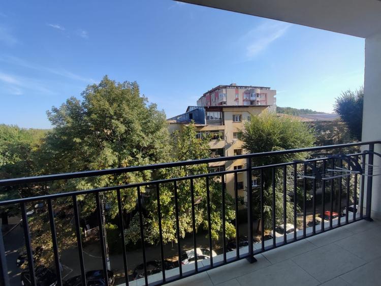 Apartament 2 camere, 53 mp, de închiriat în Nicolina - 11
