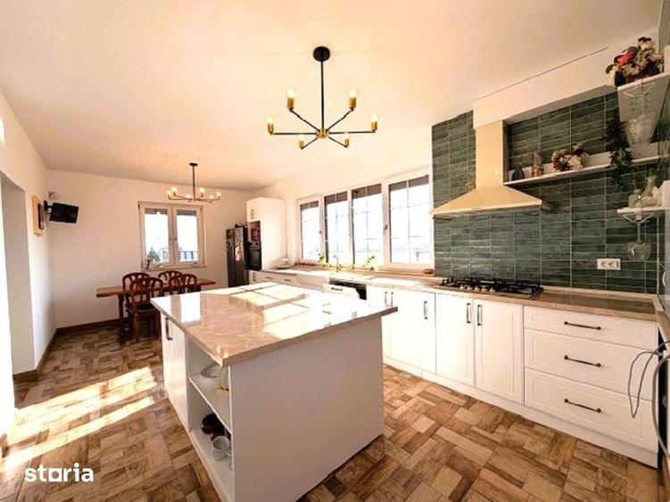 Casă cu 4 camere cu Teren 915 Mp în Găneasa