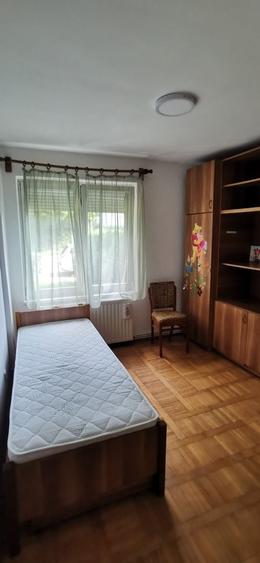 Apartament cu 4 camere în Calea Sighisoarei