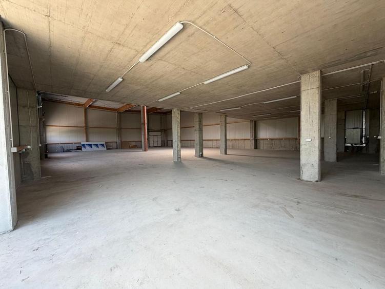Spațiu comercial, de 600 mp, în Fundeni