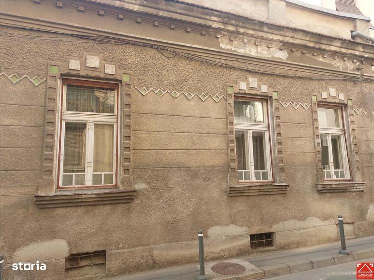 Apartament cu 3 camere nedecomandat în Ultracentral