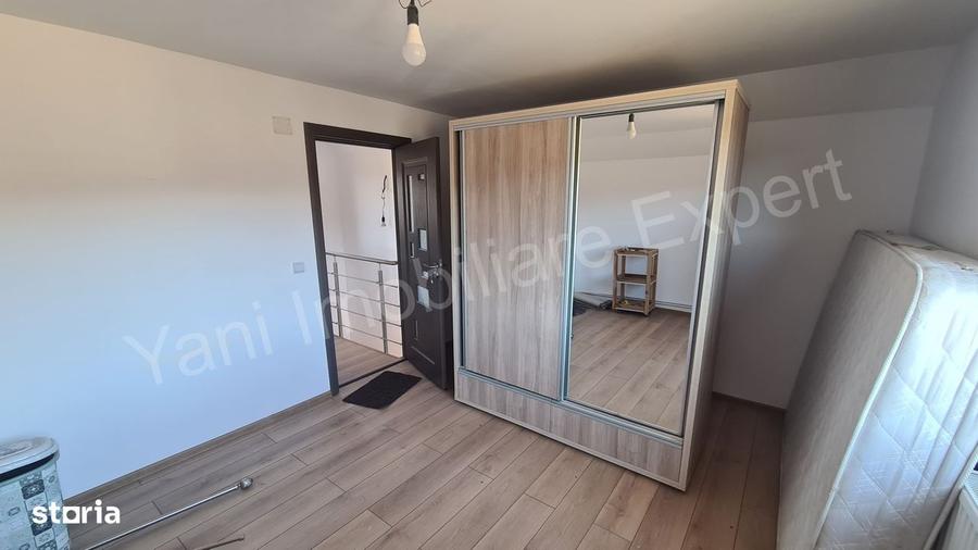 Casă cu 3 camere în Stănești