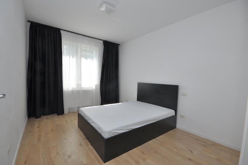 Apartament cu 3 camere decomandat în Prelungirea Ghencea