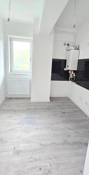 Apartament cu 3 camere decomandat în Frumoasa
