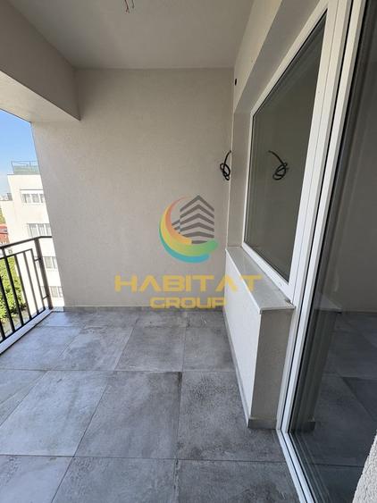 Apartament cu 3 camere semidecomandat în Brâncoveanu