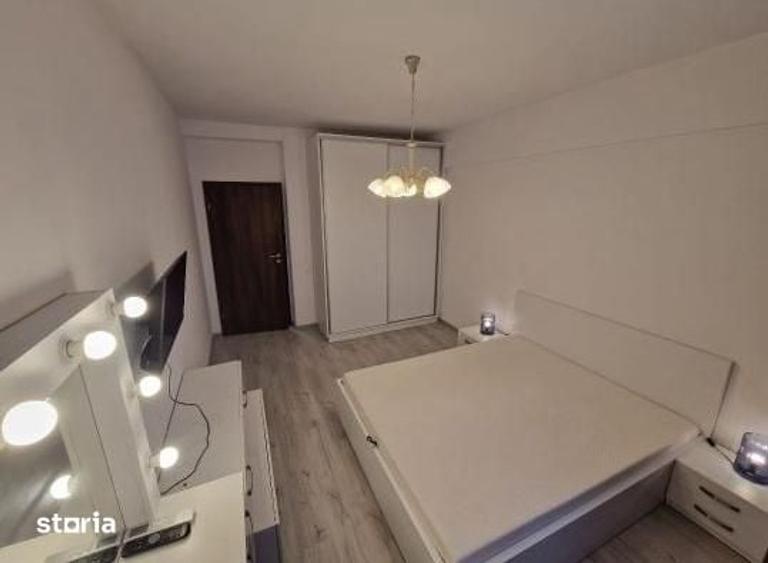 Apartament cu 2 camere decomandat în Apărătorii Patriei