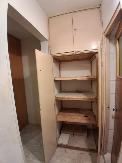 Apartament cu 3 camere decomandat în Olteniței