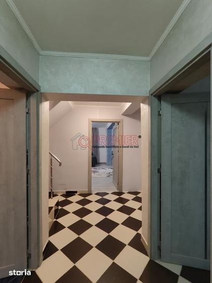 Casă cu 4 camere cu Teren 282 Mp în Apărătorii Patriei
