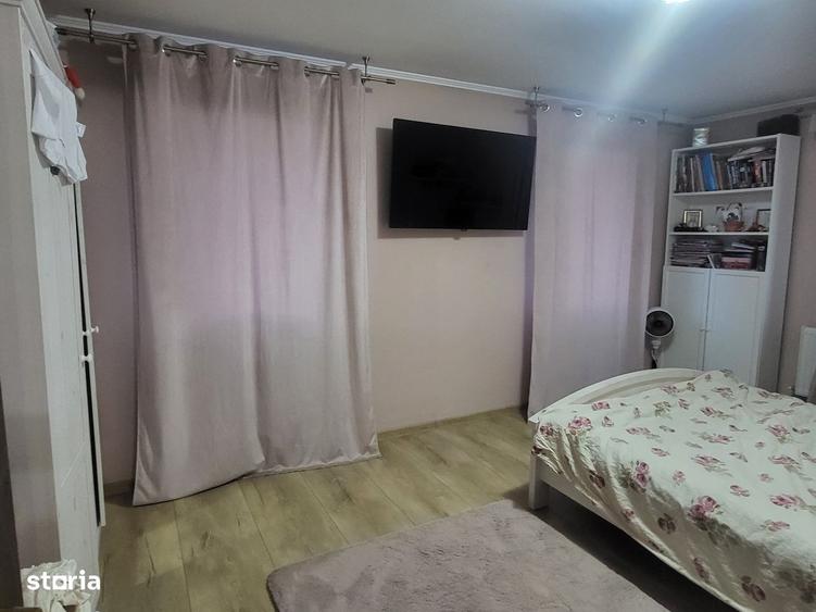Casă cu 4 camere cu Teren 568 Mp în Gării