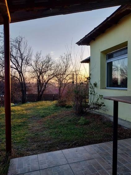 Casă individuală cu 2 camere cu Canalizare în Cartojani