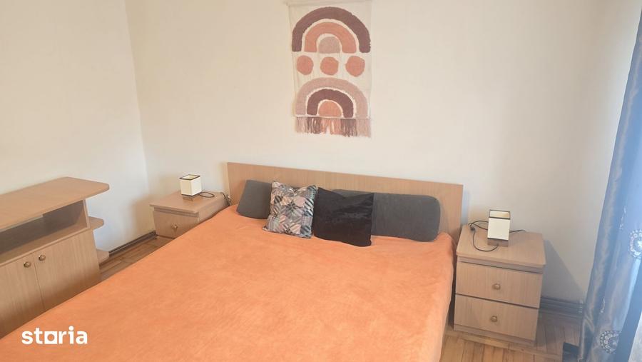 Apartament cu 2 camere decomandat în 22 Decembrie