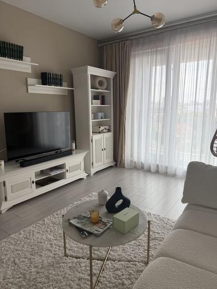 Apartament cu 2 camere decomandat în Mihai Bravu