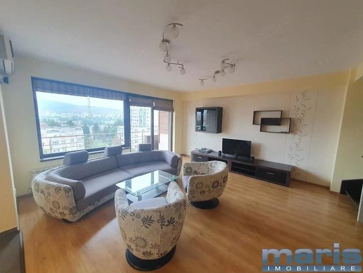 Apartament cu 4 camere în Tudor