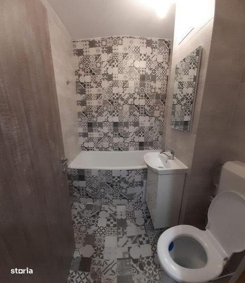 Garsonieră în Titan