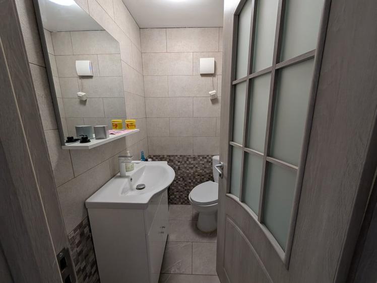 Casă individuală cu 6 camere cu Canalizare în Aviatori