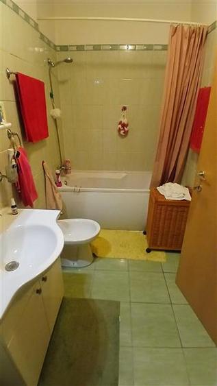 Apartament cu 3 camere decomandat în 1 Decembrie 1918