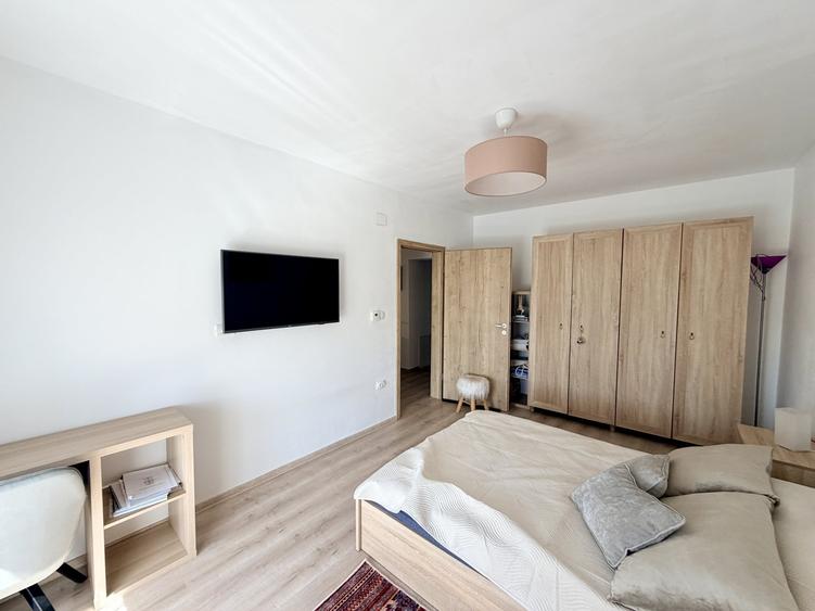 Duplex cu 4 camere cu Teren 302 Mp în Chișoda