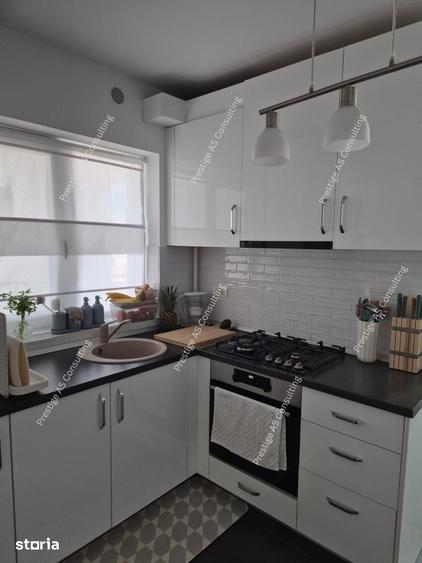 Apartament cu 3 camere în Aradului