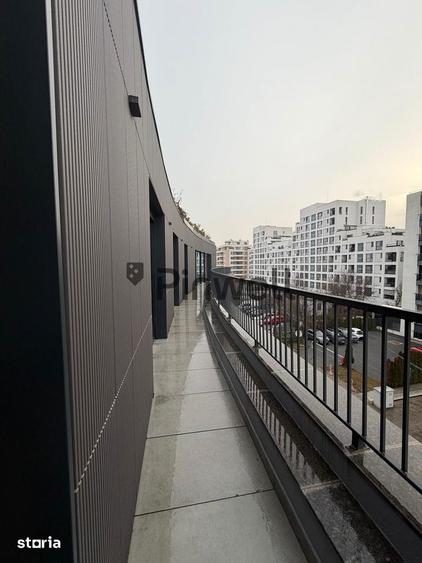 Apartament cu 4 camere, mobilat în Central